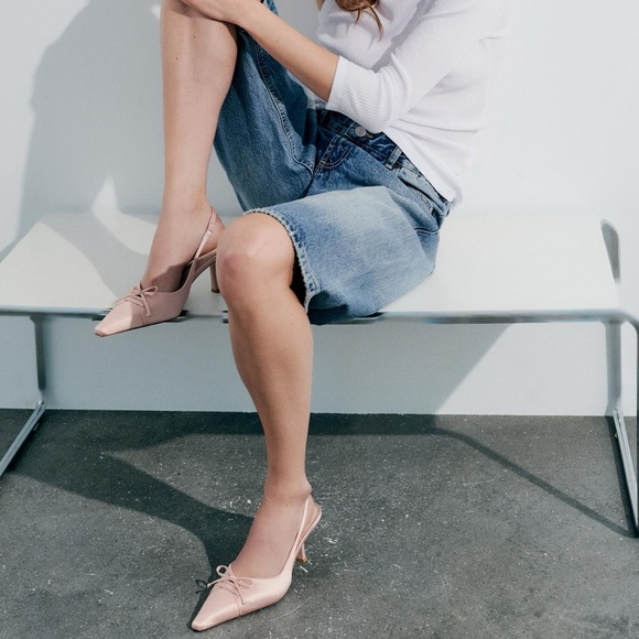 Zara Shoes - ZARA SATIN EFFECT BOW HEELED SHOES
